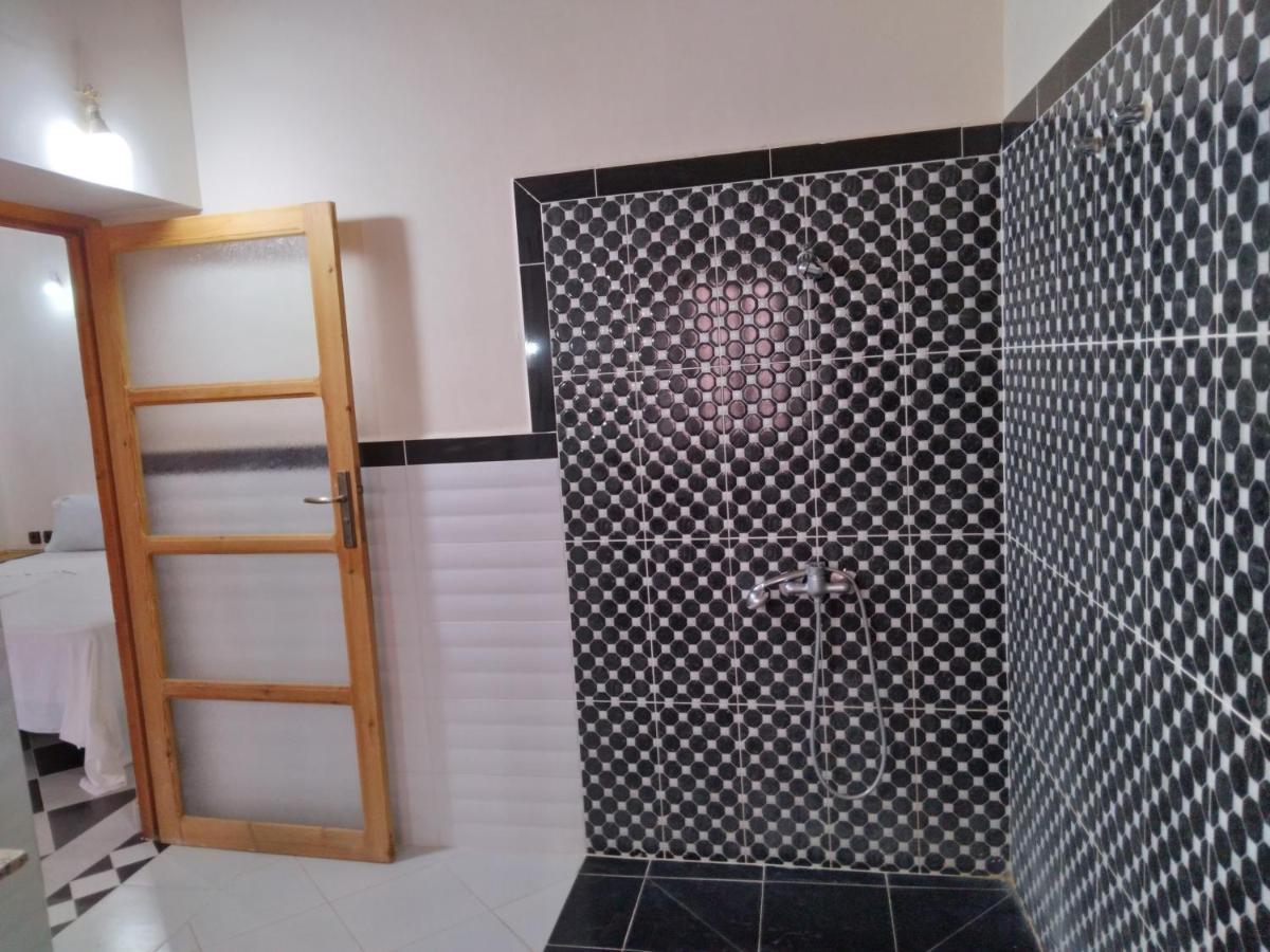 Hotel Et Restaurant Riad Amodou Tinghir Bagian luar foto
