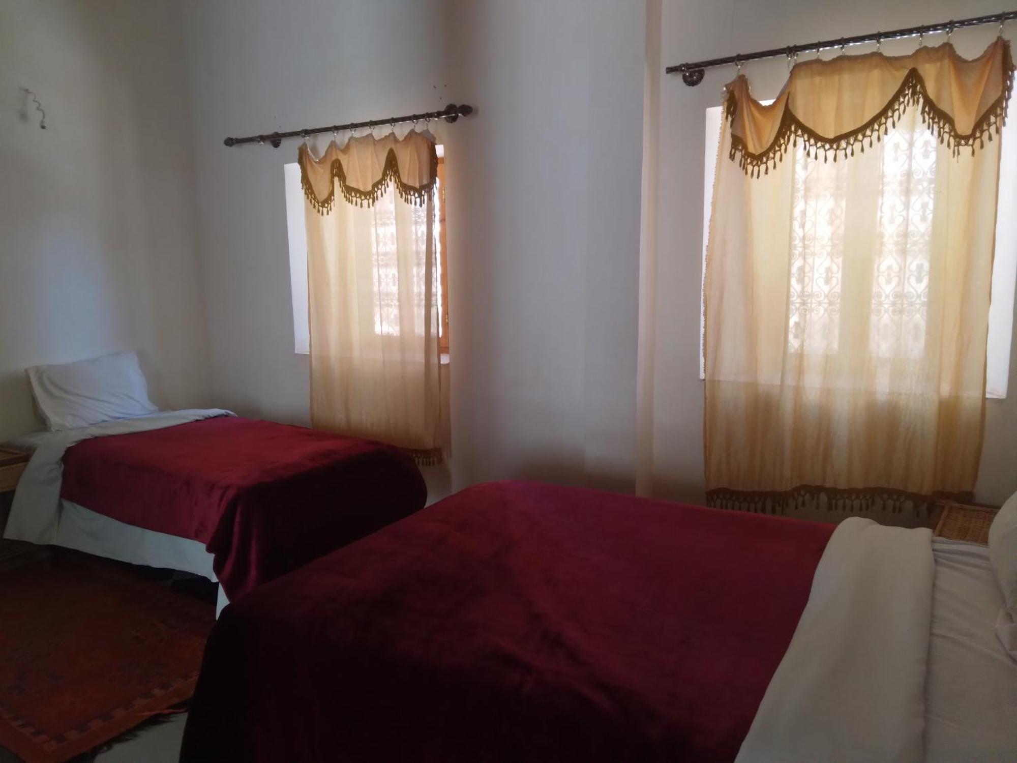 Hotel Et Restaurant Riad Amodou Tinghir Bagian luar foto